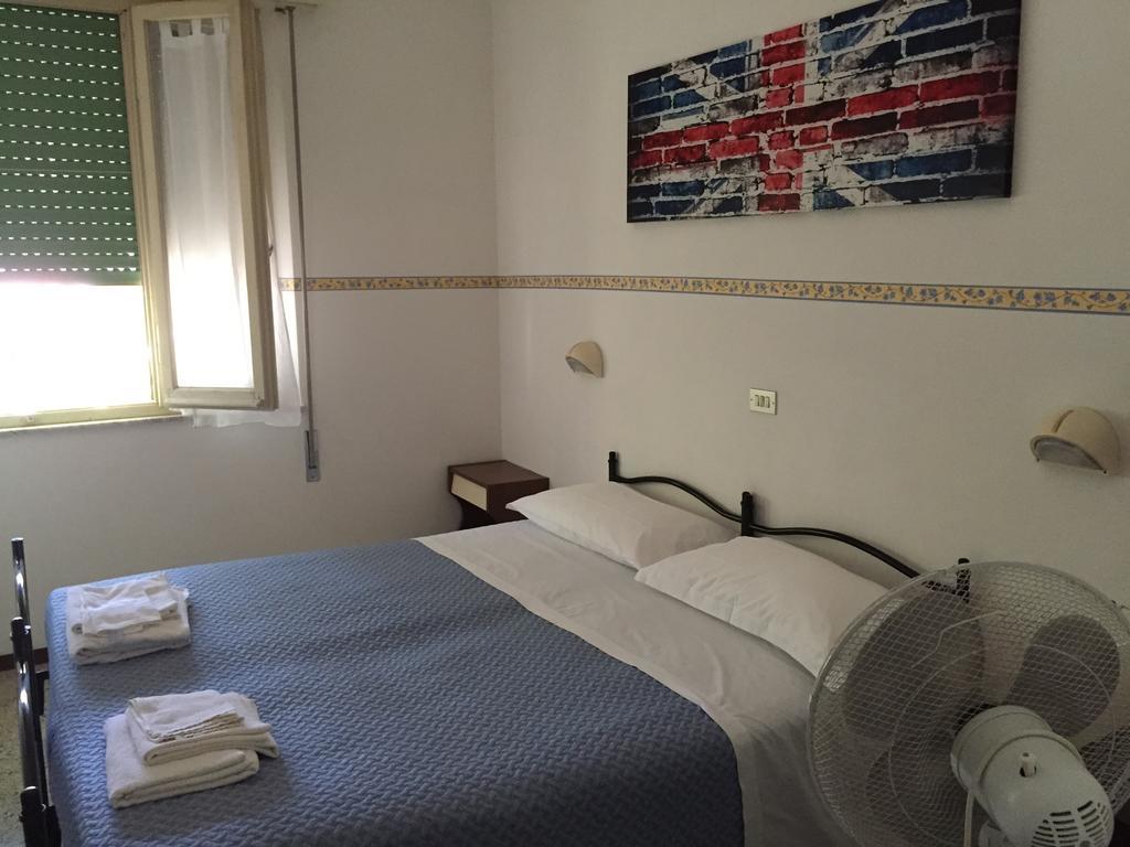 Hotel Zaghini ريميني الغرفة الصورة