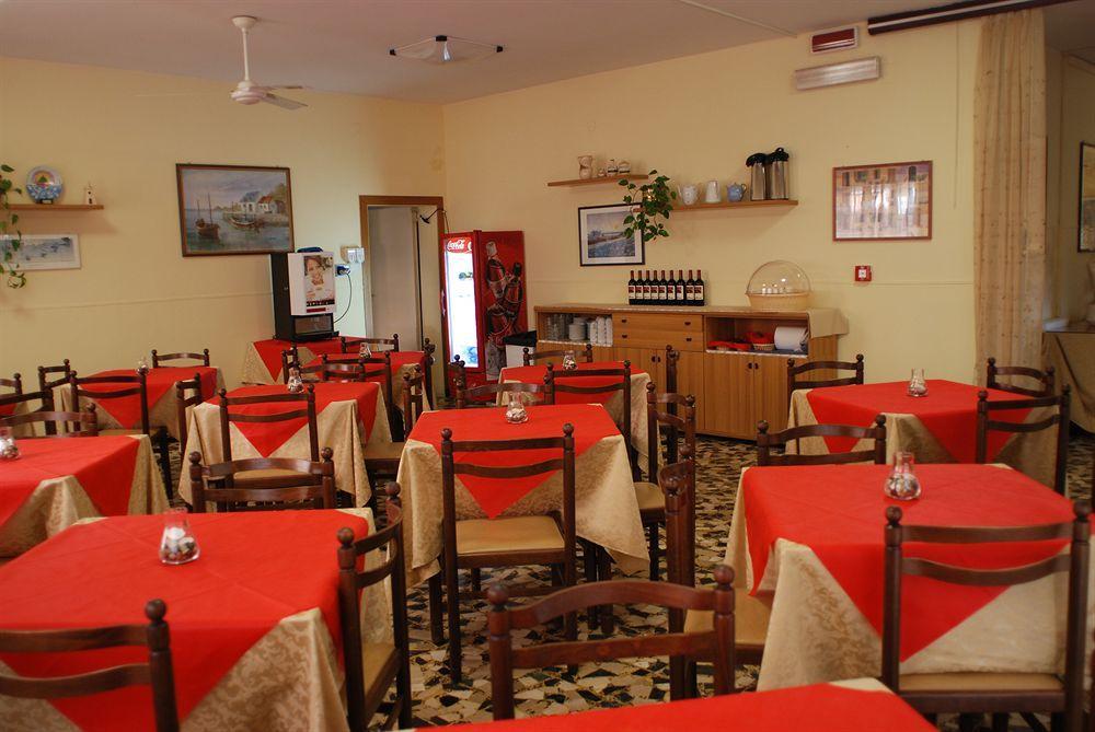 Hotel Zaghini ريميني المظهر الخارجي الصورة